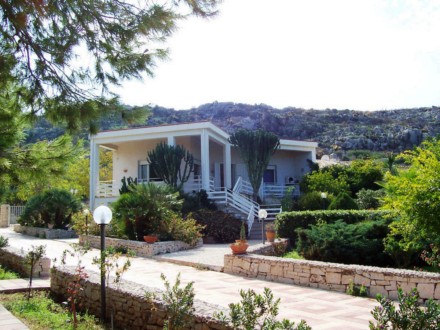  VILLA CALAMANCINA